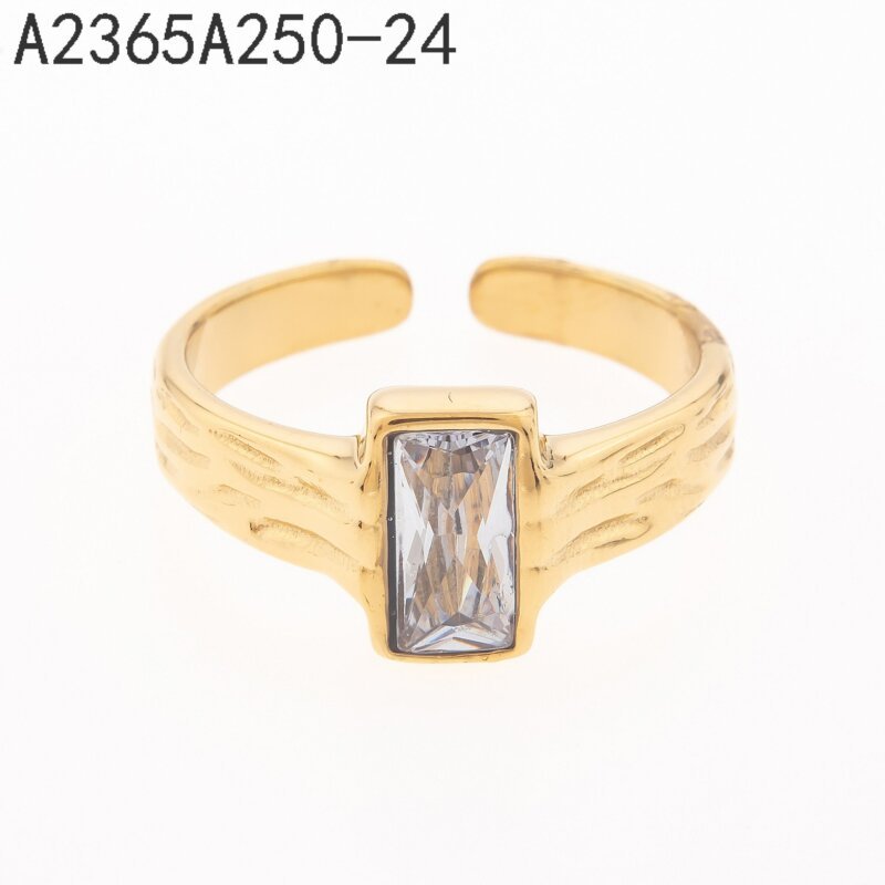 Anillo Piedra Rectangular Dorado