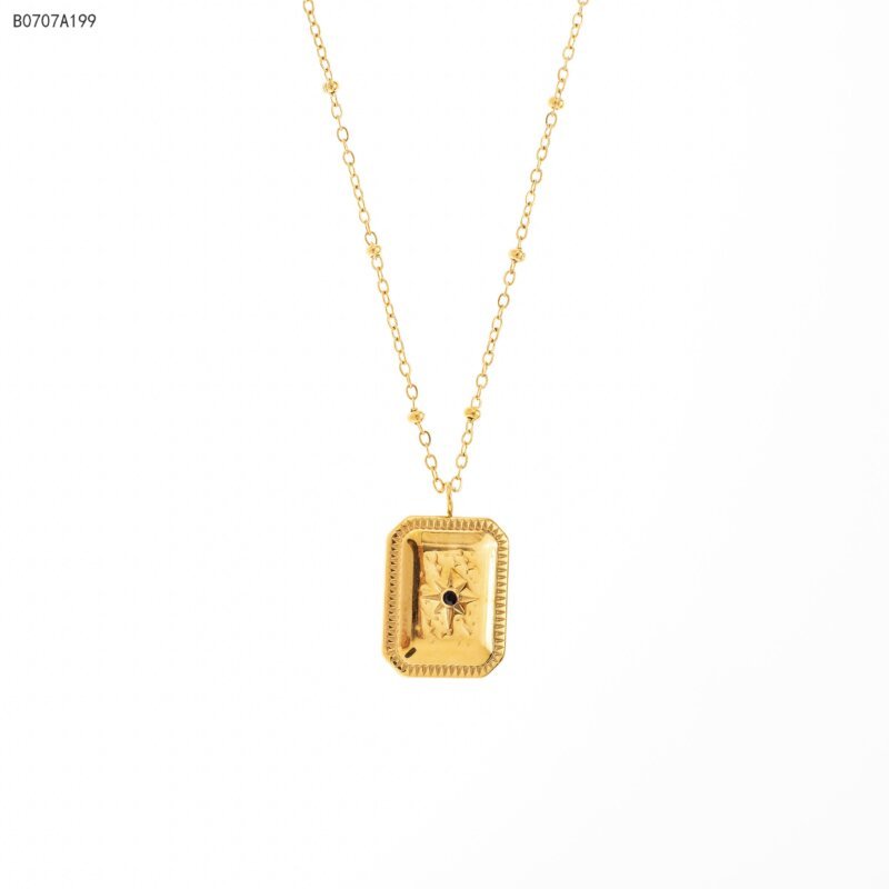 Collar Placa Vertical Dorado