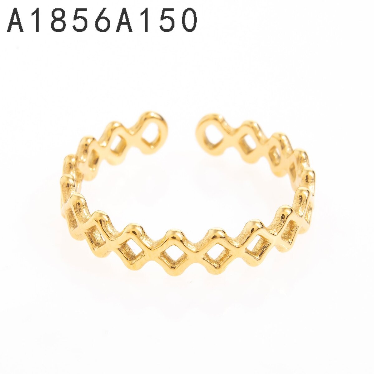 Anillo Cintillo de Corazones Dorado