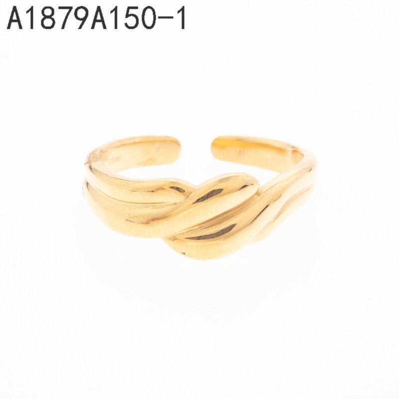 Anillo Torcido Ancho Dorado