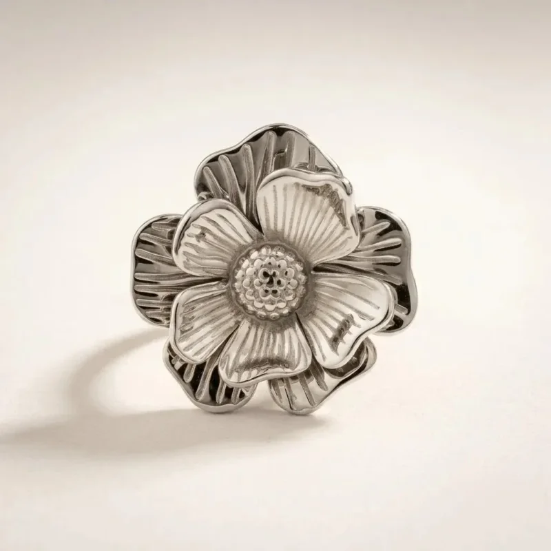 Anillo Rosa en Relieve Plata