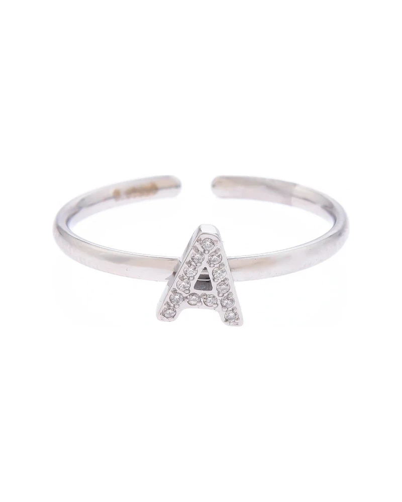 Un anillo Oro Grueso 14K con la letra 'a'.
